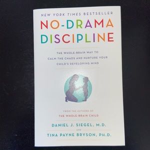 No Drama Discipline Book (NEW condition)